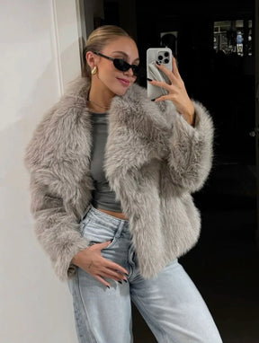 Casaco de Pele Sintética Vienza