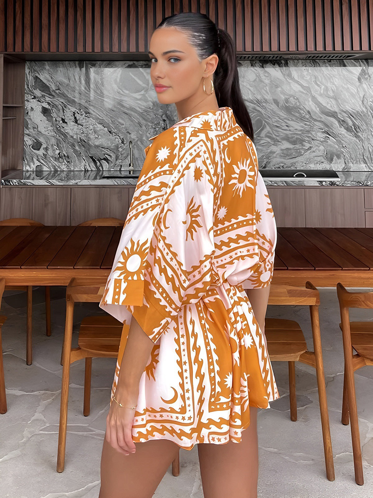 Macação Curto com Estampa Boho