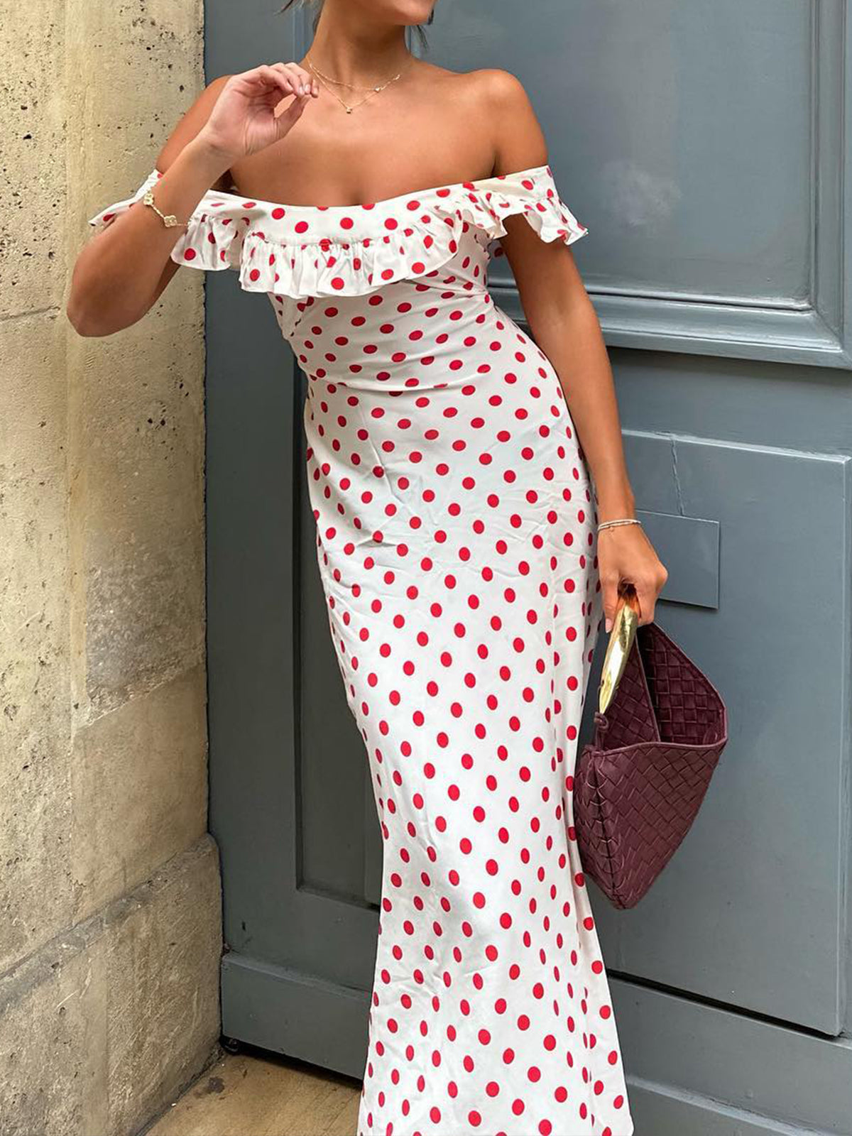 Vestido Longo com Babados e Estampa Polka