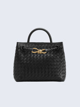 Bolsa de Couro com Alça em Metal com Detalhe Torcido - Glamour