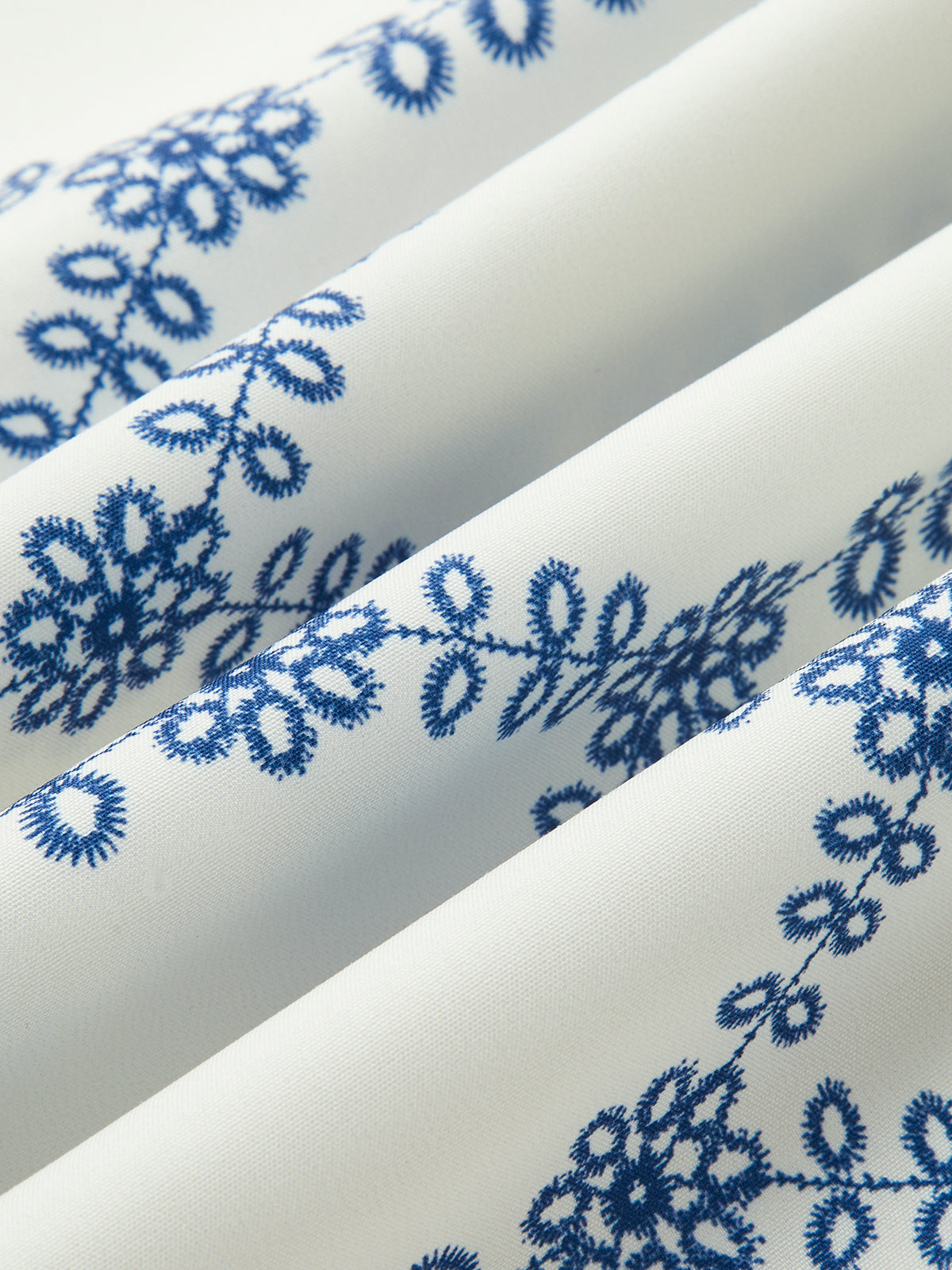 Conjunto de Saia Estampada com Amarração nas Costas