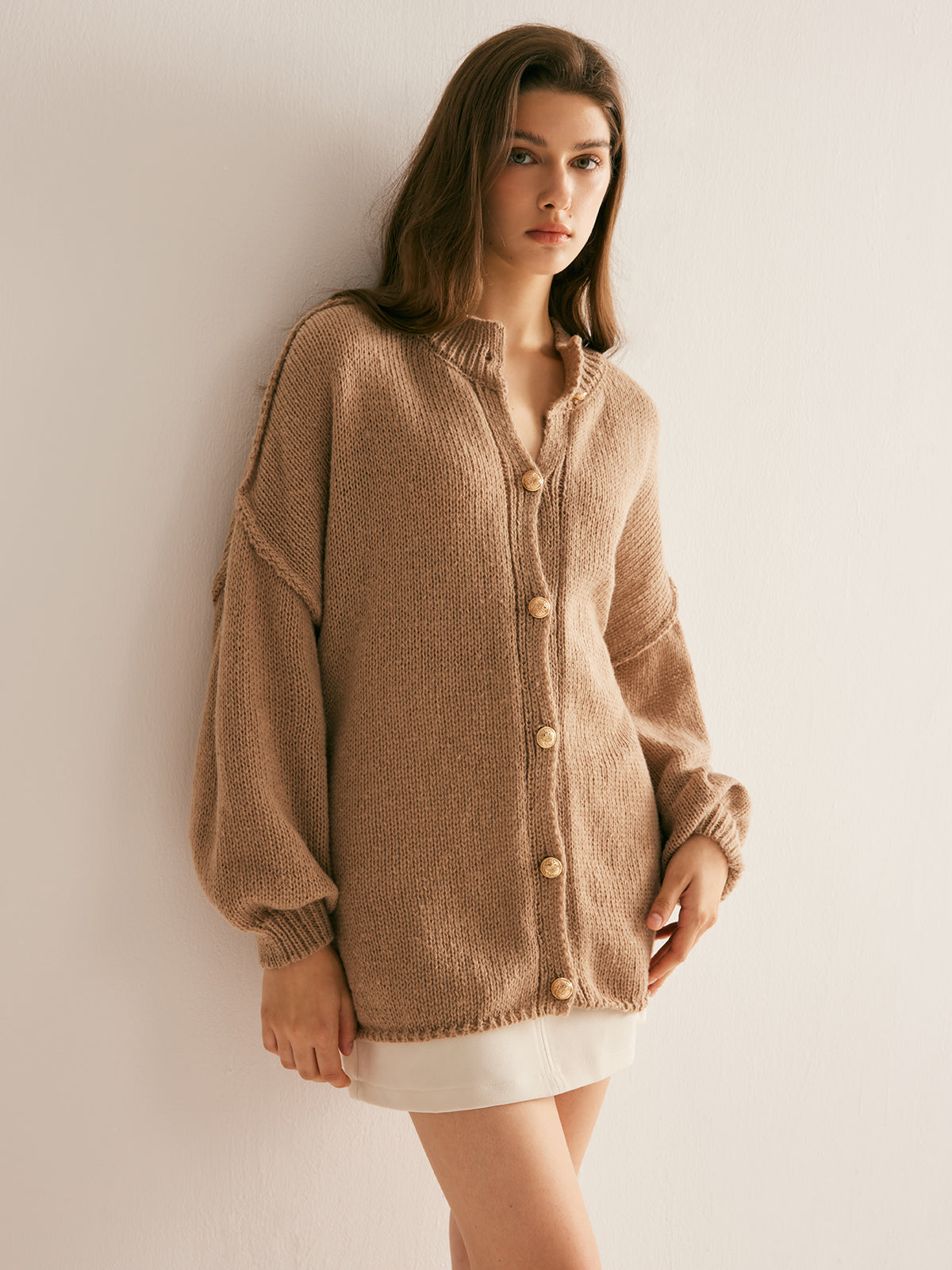 Cardigan Macio e Solto com Botões