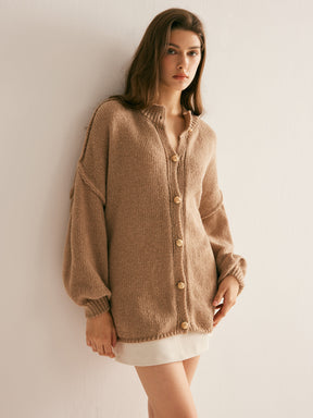 Cardigan Macio e Solto com Botões