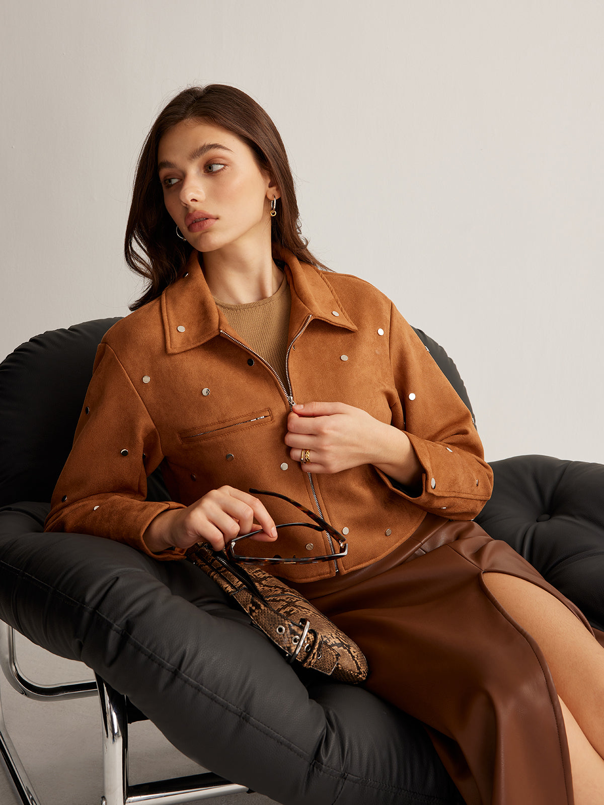 Jaqueta Curta Cravejada