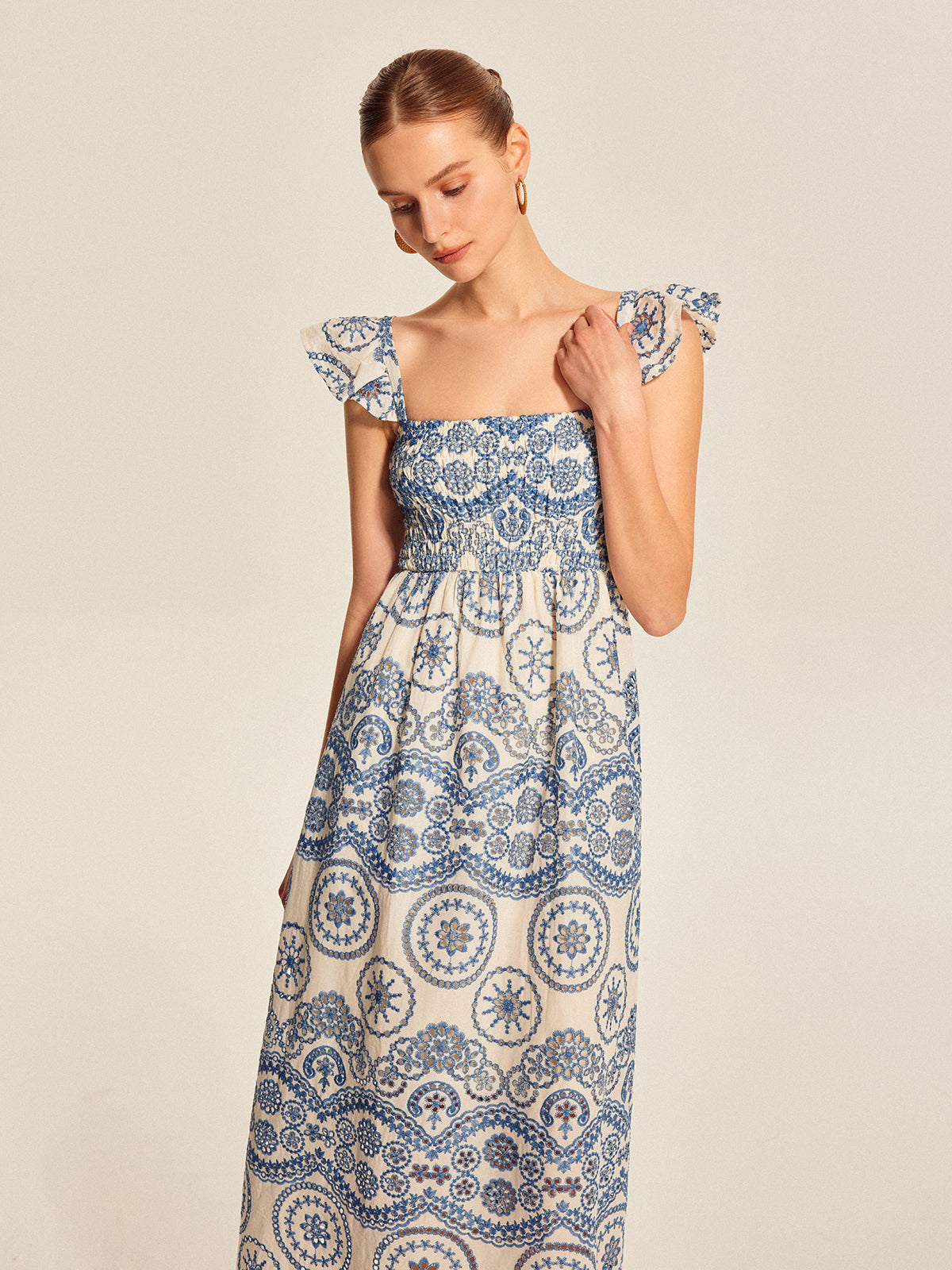 Vestido Longo Boho com Recorte nas Costas