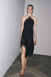 Vestido Curto Acetinado com Renda - Liora