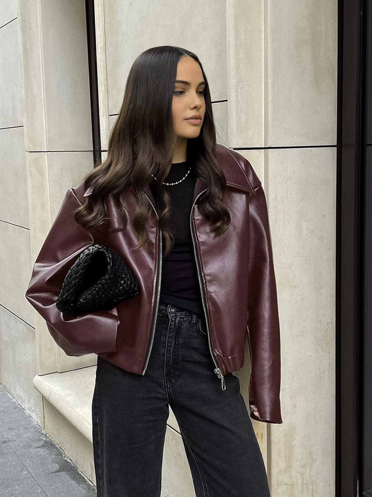 Jaqueta de Couro Sintético com Zíper - Vintage