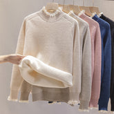 Suéter Peluciado com Detalhes de Renda - Fluffy