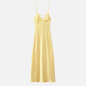 Vestido de Cetim com Alça Ajustável