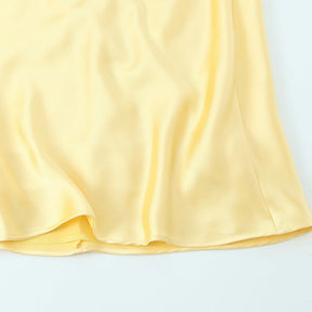 Vestido de Cetim com Alça Ajustável