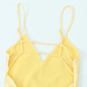 Vestido de Cetim com Alça Ajustável